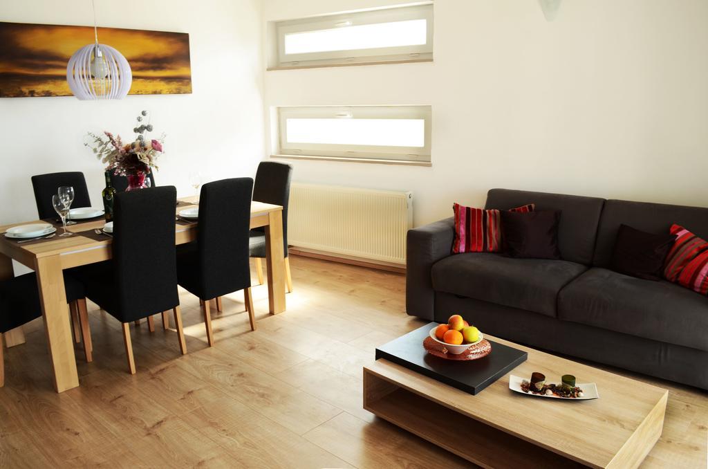 Apartments Miocic Zadar Exterior foto